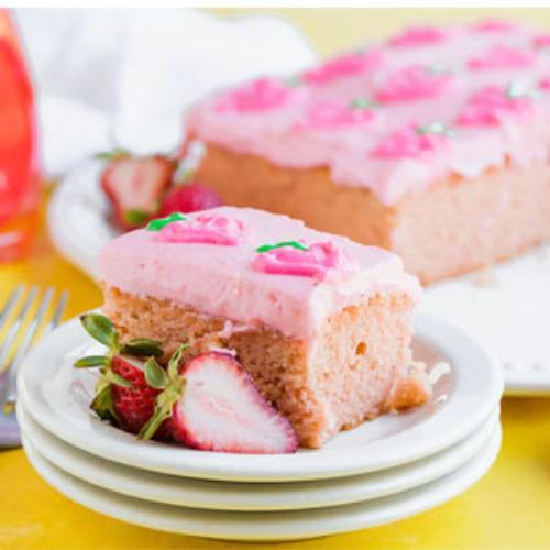 Buttercream strawberry Pastry 